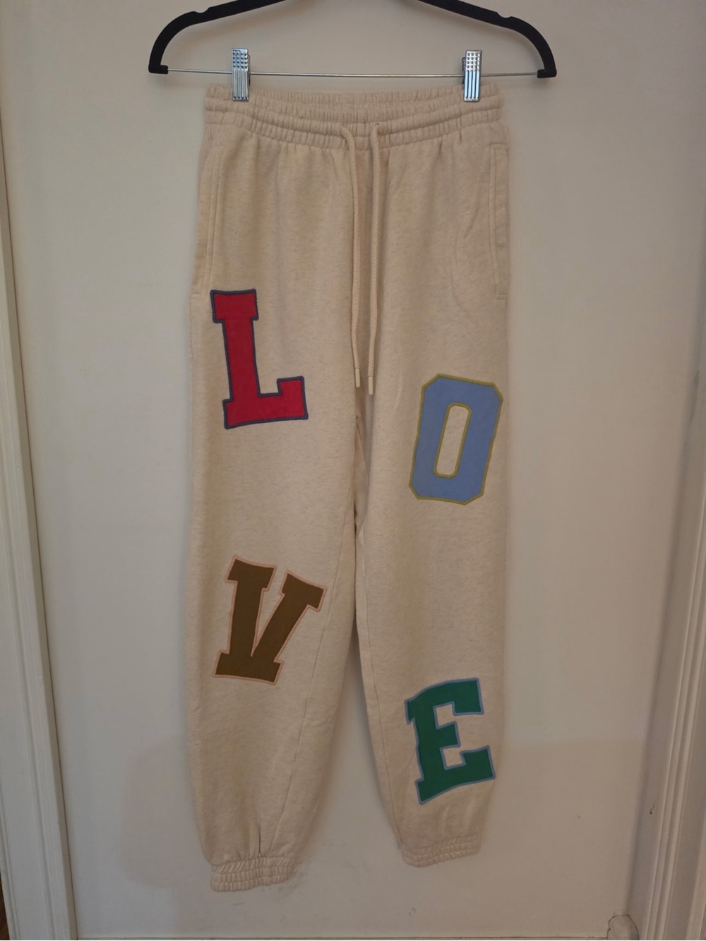 aerie Cream Fleece Waistband with Green Logo Tag